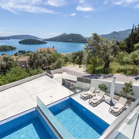 Diamond Blue Lefkada