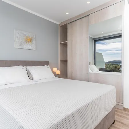 Diamond Blue Lefkada *