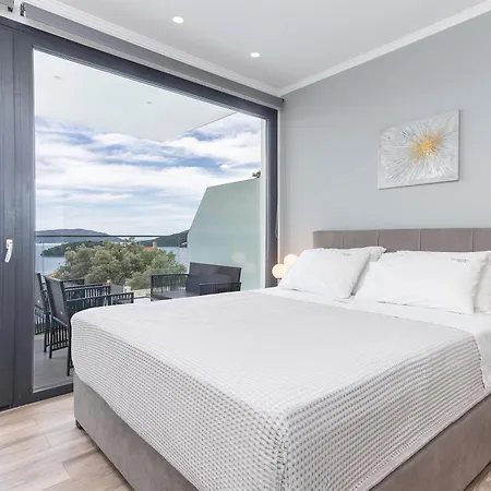 Diamond Blue Lefkada *